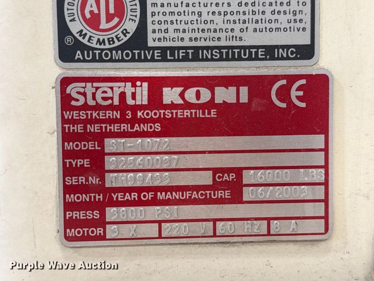 image for item EU5897 2003 Sterile Komi ST-1072 four post lift