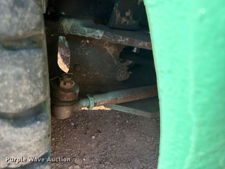 image for item EU5900 1999 Mitsubishi FG25 forklift