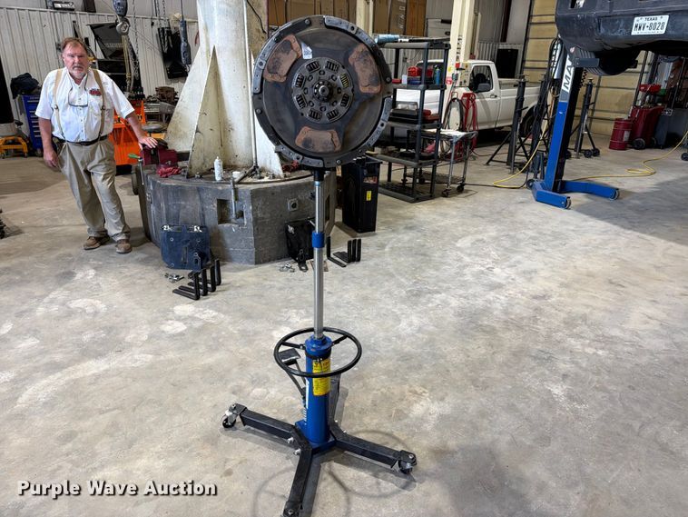 image for item EU5904 Transmission jack