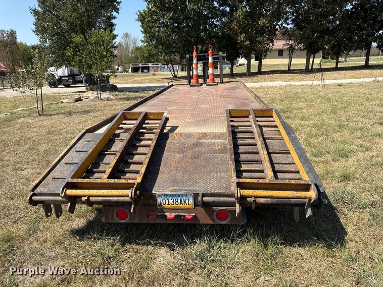 image for item EV6152 1981 Holden HGD2022 equipment trailer