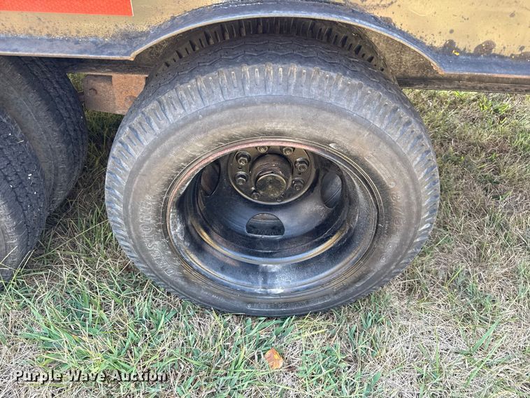 image for item EV6152 1981 Holden HGD2022 equipment trailer