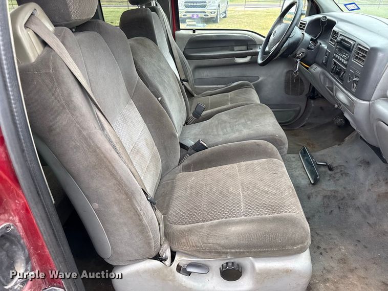 image for item EV6185 2003 Ford F250 Super Duty Ext. Cab pickup truck