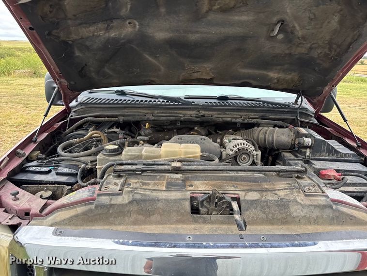 image for item EV6185 2003 Ford F250 Super Duty Ext. Cab pickup truck