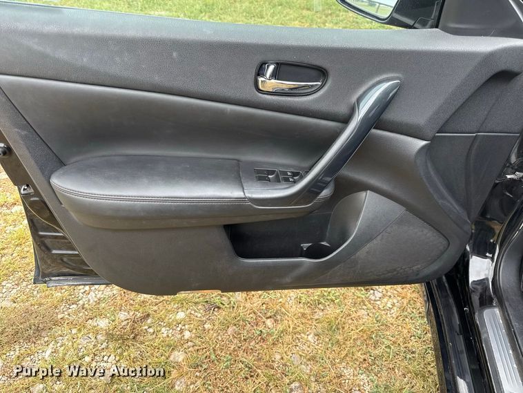 image for item EV6186 2012 Nissan Maxima 