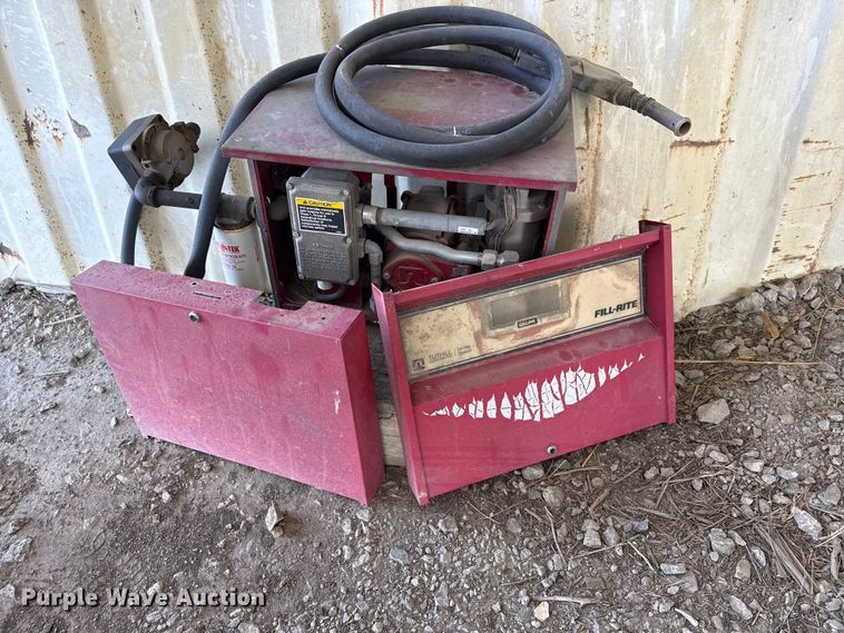 image for item EV6208 Fill-Rite FR712 fuel transfer pump