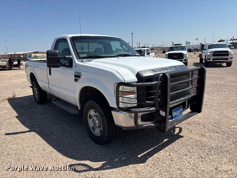 image for item EW4325 2008 Ford F250 Super Duty pickup truck