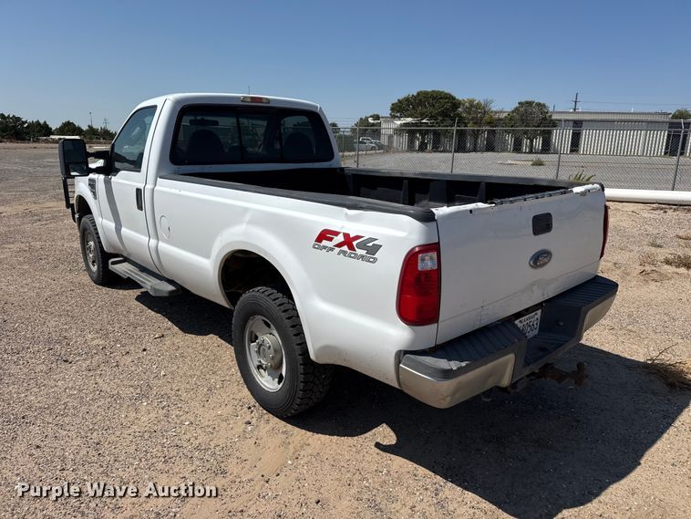 image for item EW4325 2008 Ford F250 Super Duty pickup truck