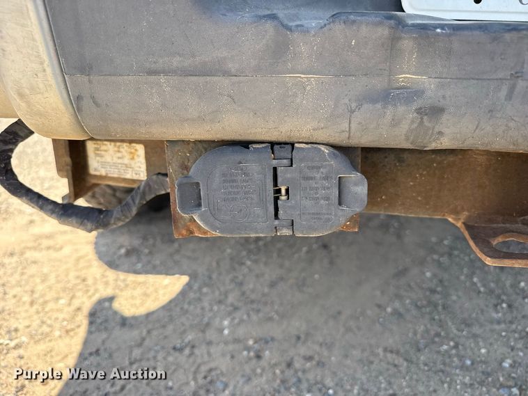 image for item EW4325 2008 Ford F250 Super Duty pickup truck