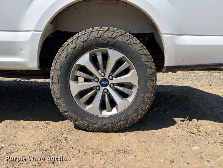 image for item EW4327 2017 Ford F150 Ext. Cab pickup truck