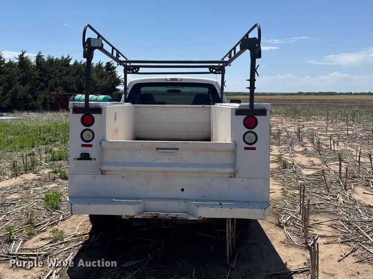 image for item EW4779 2009 Ford F350 Super Duty utility bed pickup truck