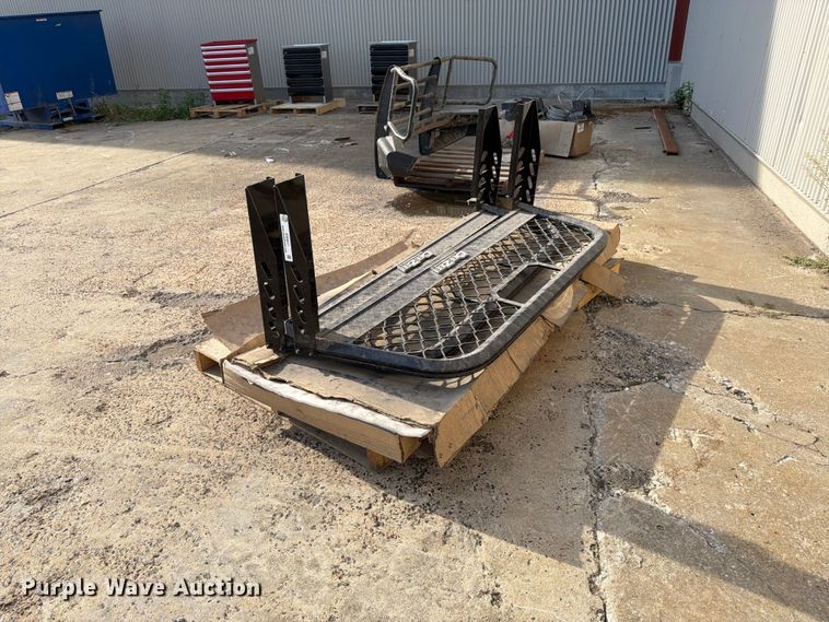 image for item EW5017 (3) DeeZee headache racks