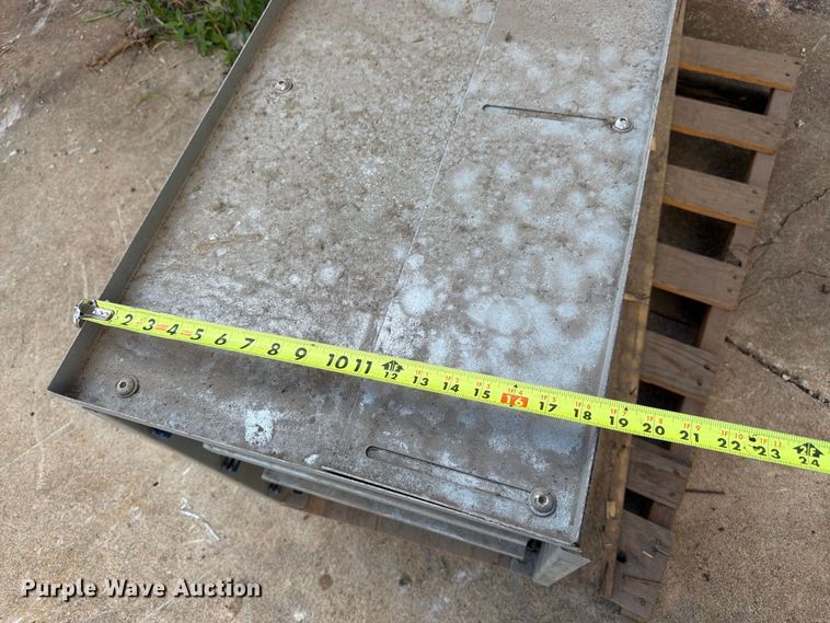 image for item EW5022 toolbox drawers