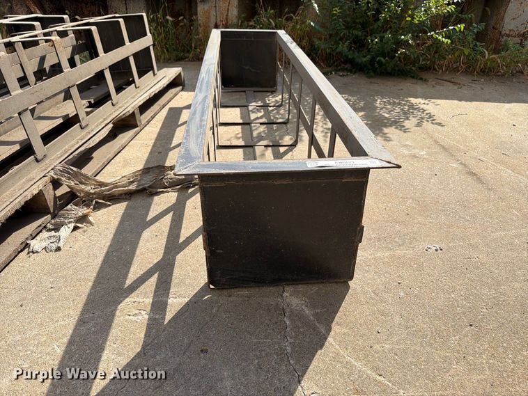 image for item EW5023 (3) Dunnage racks