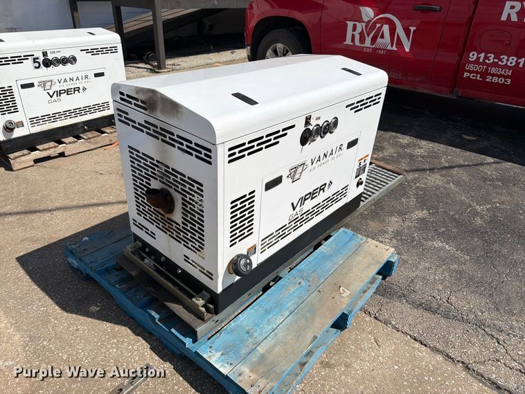 image for item EW5032 (2) Vanair Viper G80 air compressors