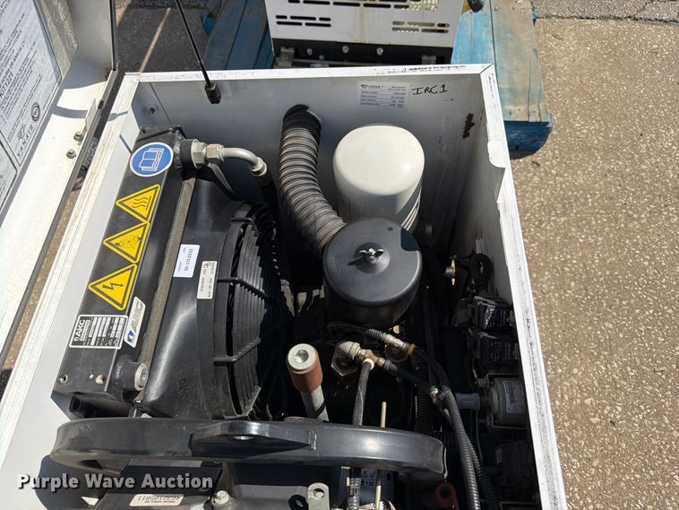 image for item EW5032 (2) Vanair Viper G80 air compressors