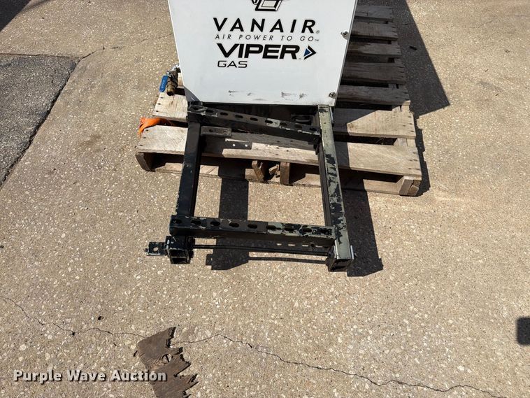 image for item EW5033 (2) Vanair Viper G80 air compressors
