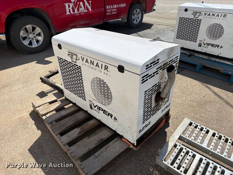 image for item EW5033 (2) Vanair Viper G80 air compressors