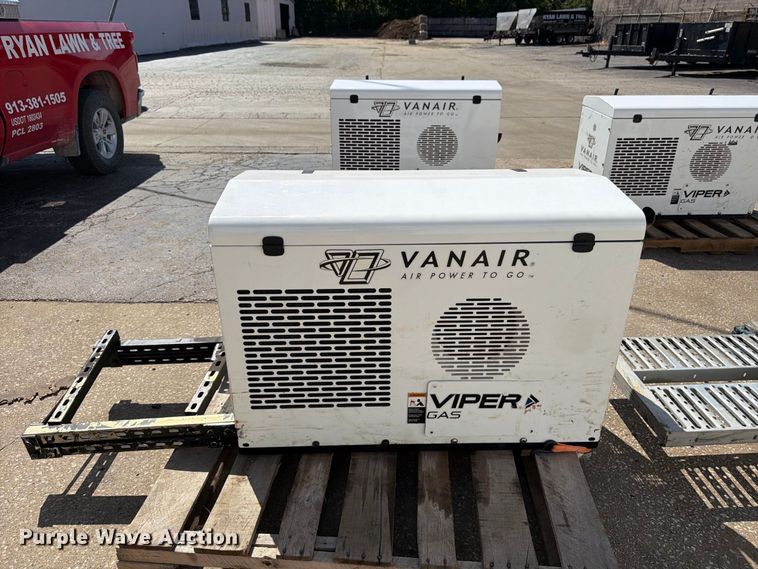 image for item EW5033 (2) Vanair Viper G80 air compressors