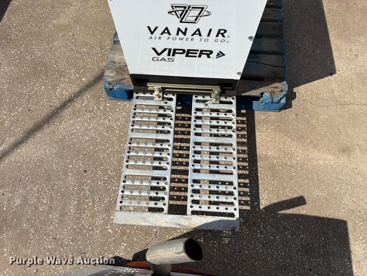 image for item EW5033 (2) Vanair Viper G80 air compressors