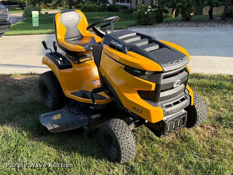 image for item EW5067 2022 Cub Cadet 13AKA9TSA10 lawn mower