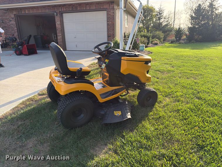image for item EW5067 2022 Cub Cadet 13AKA9TSA10 lawn mower