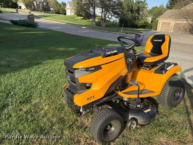 image for item EW5067 2022 Cub Cadet 13AKA9TSA10 lawn mower