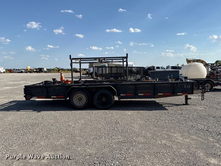image for item EW8702 2014 Diamond C utility trailer