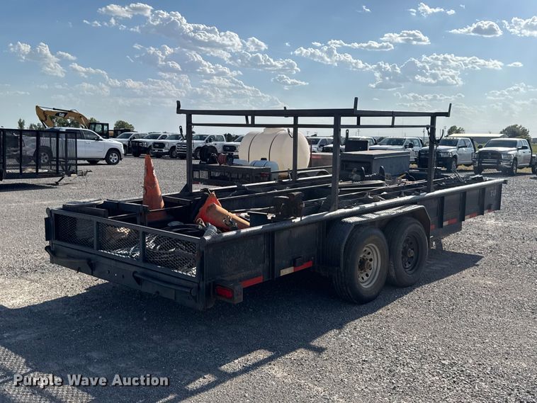 image for item EW8702 2014 Diamond C utility trailer