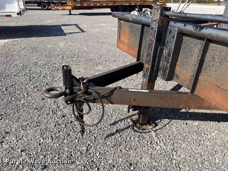 image for item EW8702 2014 Diamond C utility trailer