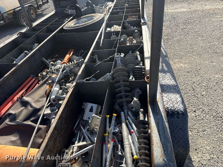 image for item EW8702 2014 Diamond C utility trailer