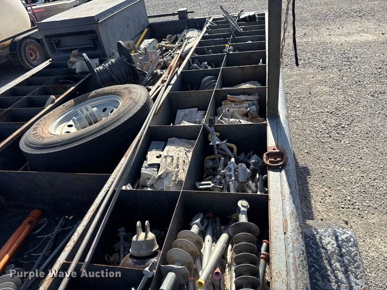 image for item EW8702 2014 Diamond C utility trailer