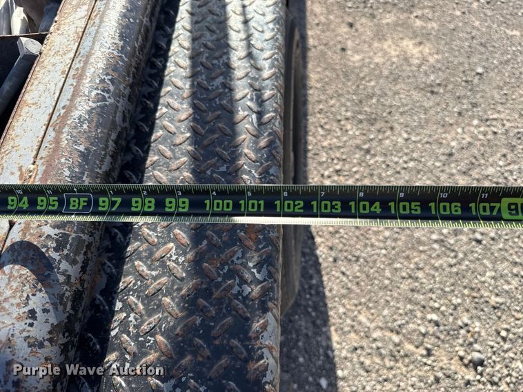 image for item EW8702 2014 Diamond C utility trailer