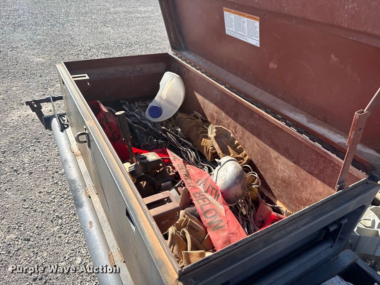 image for item EW8702 2014 Diamond C utility trailer