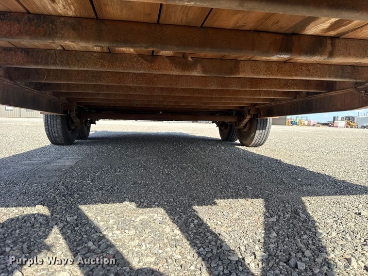 image for item EW8702 2014 Diamond C utility trailer