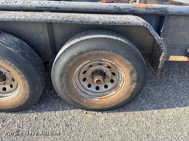 image for item EW8702 2014 Diamond C utility trailer