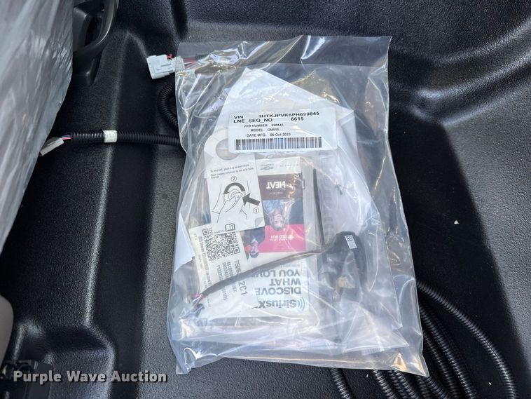 image for item EW8705 2023 Chevrolet Silverado 5500HD truck cab and chassis