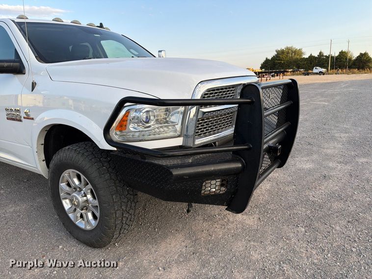 image for item EW8707 2017 RAM 2500 Crew Cab flatbed pickup truck