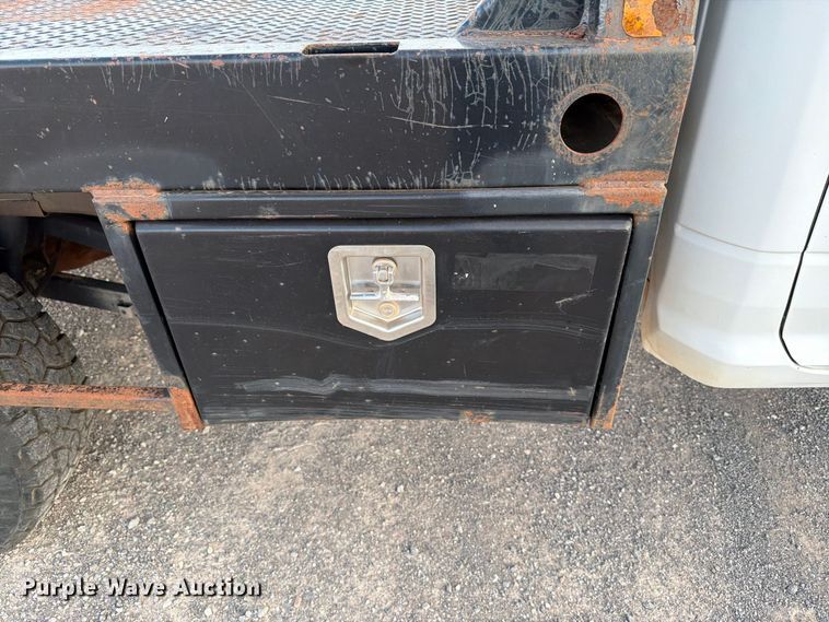 image for item EW8707 2017 RAM 2500 Crew Cab flatbed pickup truck