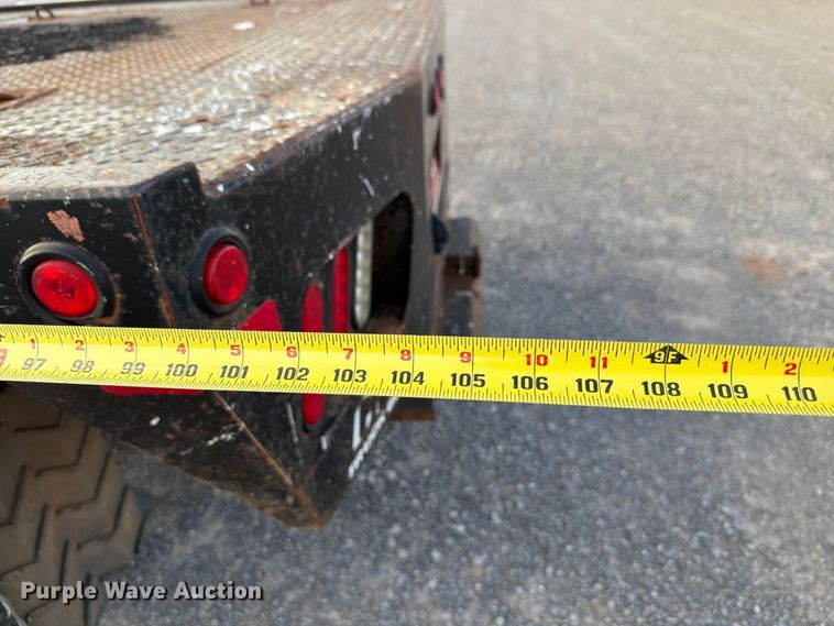 image for item EW8707 2017 RAM 2500 Crew Cab flatbed pickup truck