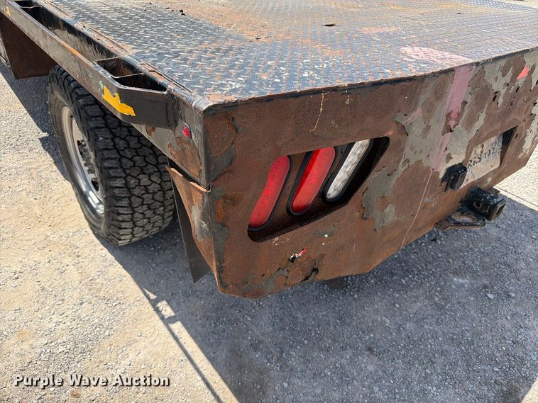 image for item EW8708 2019 Ford F250 Super Duty Crew Cab flatbed pickup truck