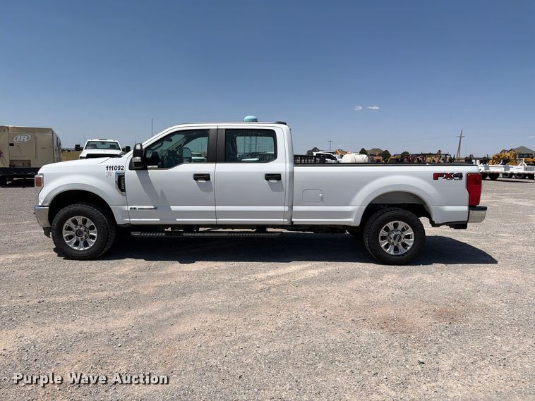 image for item EW8709 2022 Ford F250 Super Duty Crew Cab pickup truck