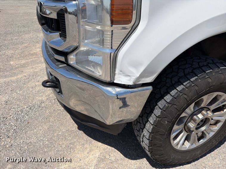 image for item EW8709 2022 Ford F250 Super Duty Crew Cab pickup truck