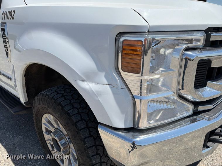 image for item EW8709 2022 Ford F250 Super Duty Crew Cab pickup truck