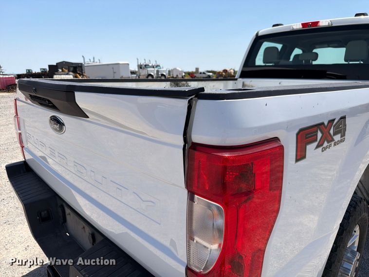 image for item EW8709 2022 Ford F250 Super Duty Crew Cab pickup truck