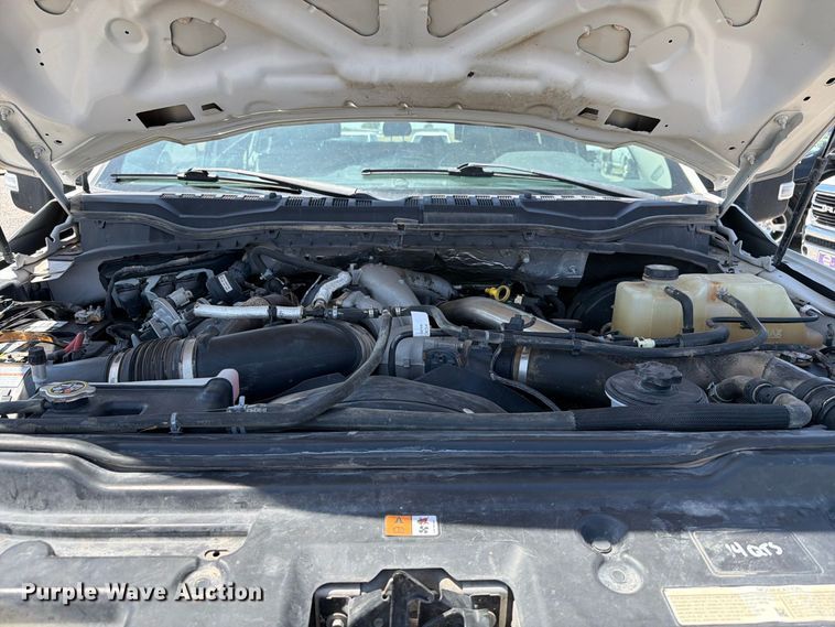 image for item EW8709 2022 Ford F250 Super Duty Crew Cab pickup truck
