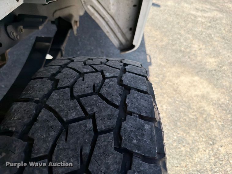 image for item EW8709 2022 Ford F250 Super Duty Crew Cab pickup truck