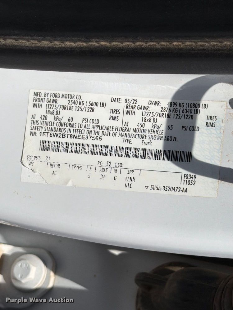 image for item EW8709 2022 Ford F250 Super Duty Crew Cab pickup truck