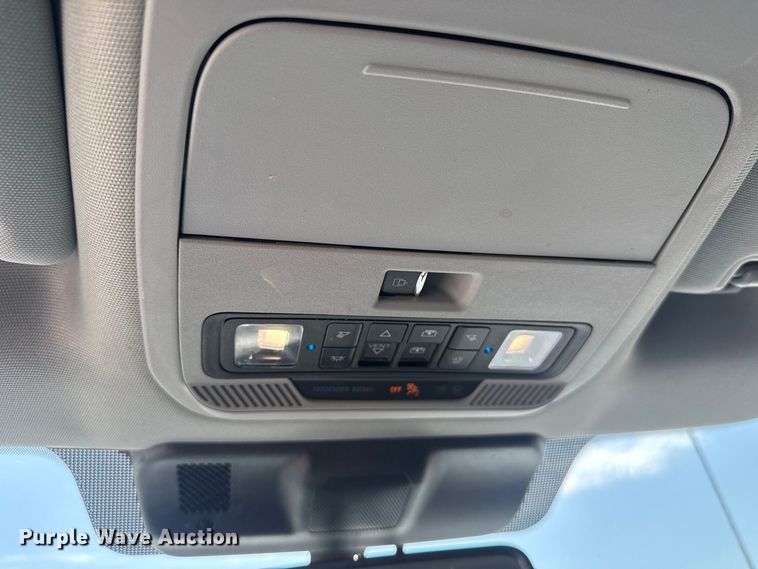 image for item EW8711 2022 Ford F150 Crew Cab pickup truck