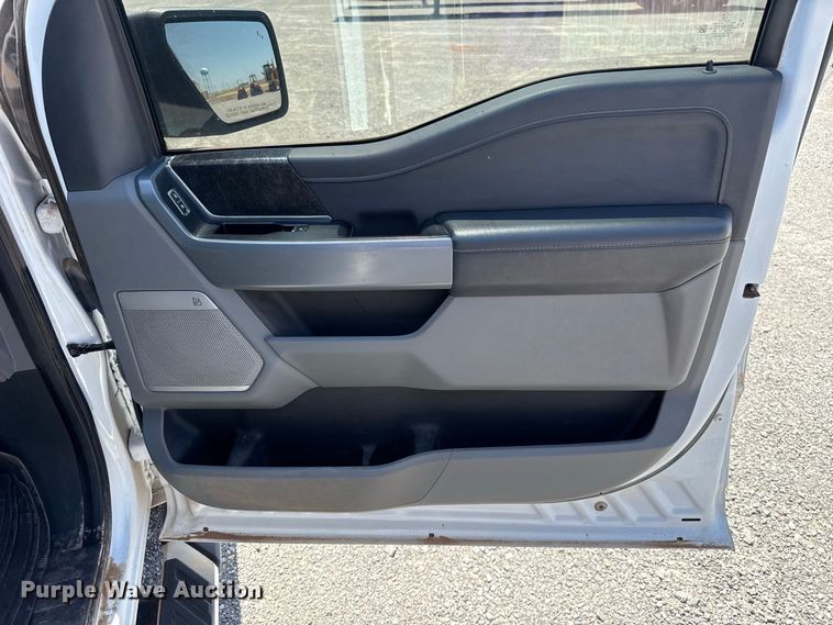image for item EW8711 2022 Ford F150 Crew Cab pickup truck