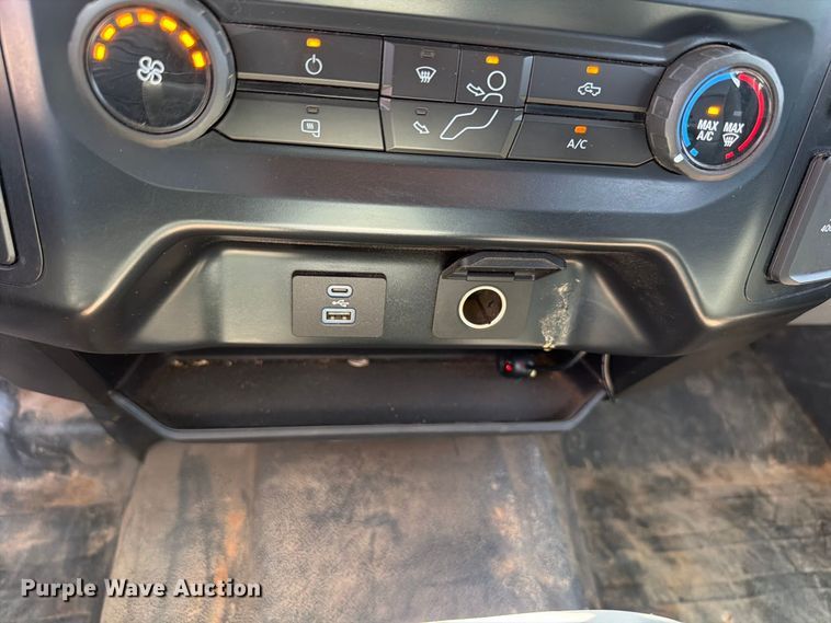 image for item EW8712 2021 Ford F150 Crew Cab pickup truck